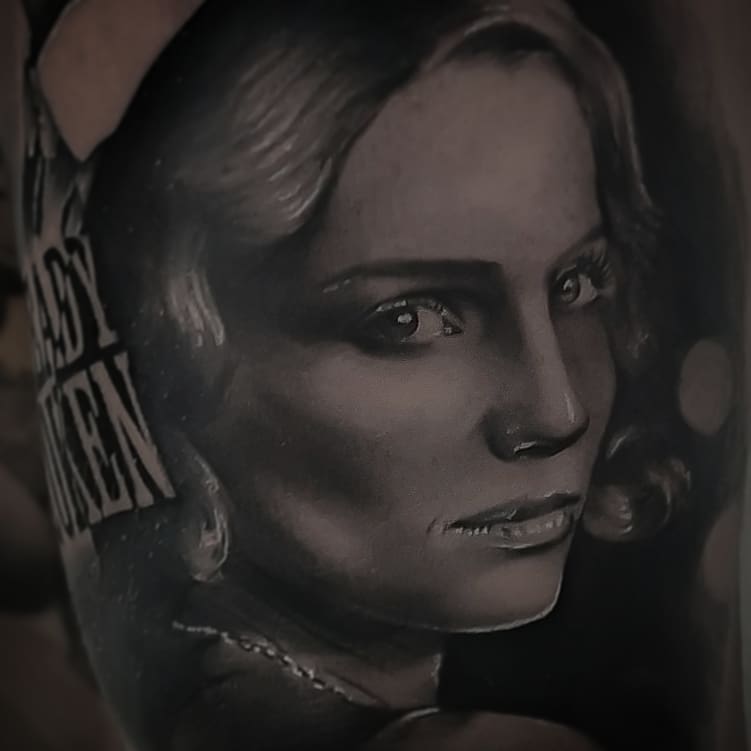 Tatuajes realistas television peaky blinders