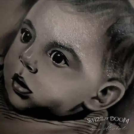 Tatuajes realistas retratos en Barcelona Bebes