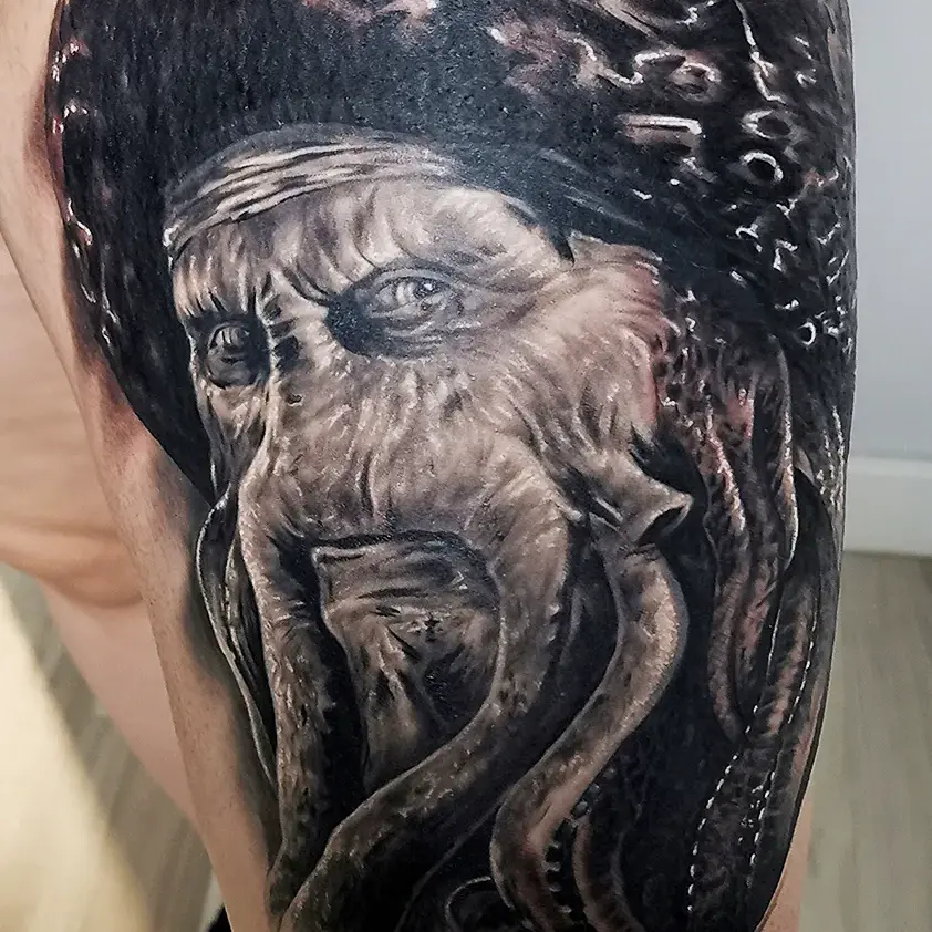 Tatuador Fotorrealista Tony Black Tattoo